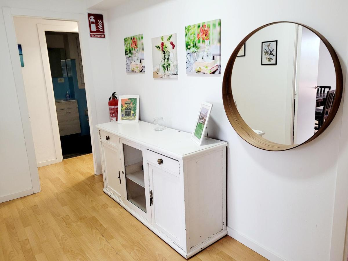 サンティアゴ・デ・コンポステーラAmplio Piso Con Vistas En La Entrada Del Camino C4アパートメント エクステリア 写真