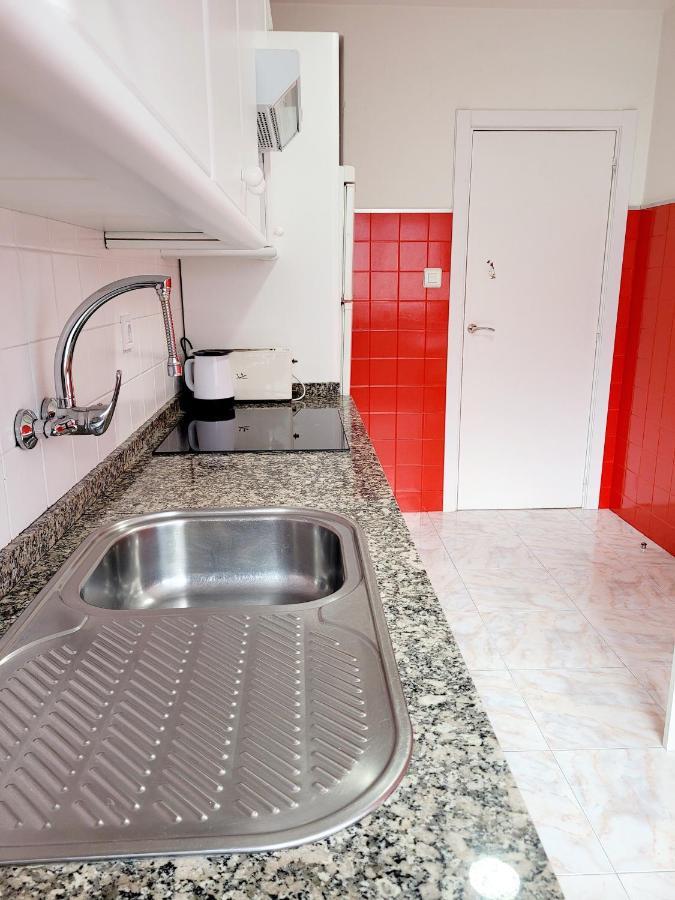 サンティアゴ・デ・コンポステーラAmplio Piso Con Vistas En La Entrada Del Camino C4アパートメント エクステリア 写真